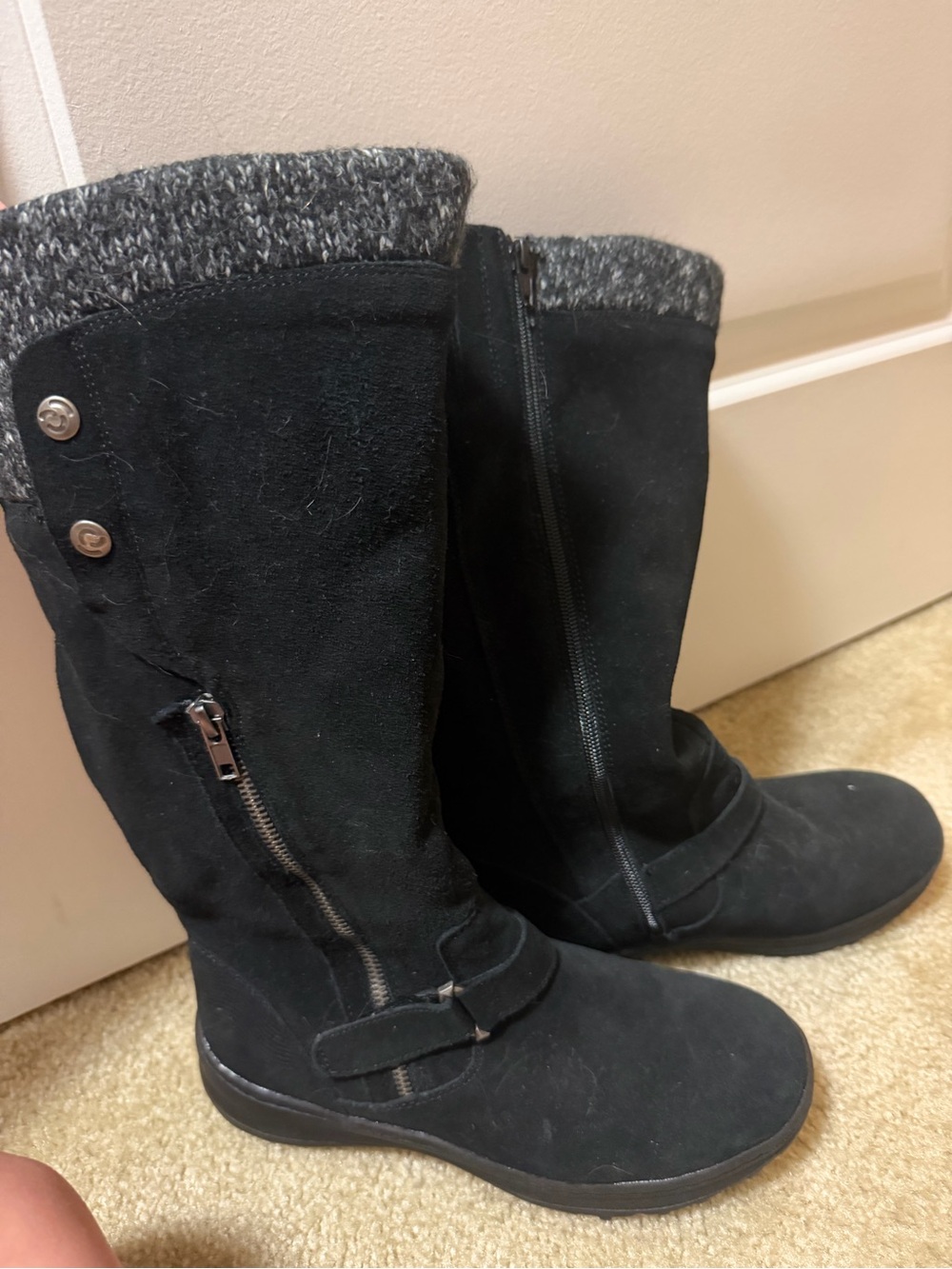 NWOT BareTraps Black Knee-High Boots with Gray Knit Cuff, Free Bag included!